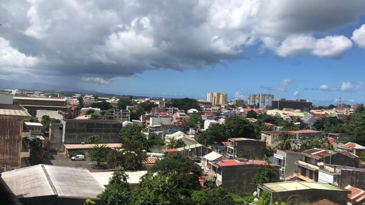 Appartement Avec Vue Panoramique De Pointe-A-Pitre 外观 照片